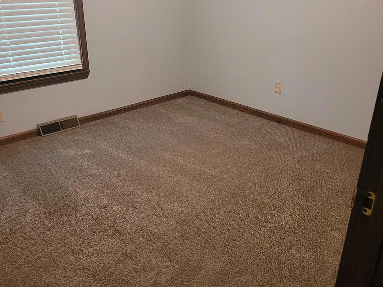 3416 S Newton Ave — Photo 15
