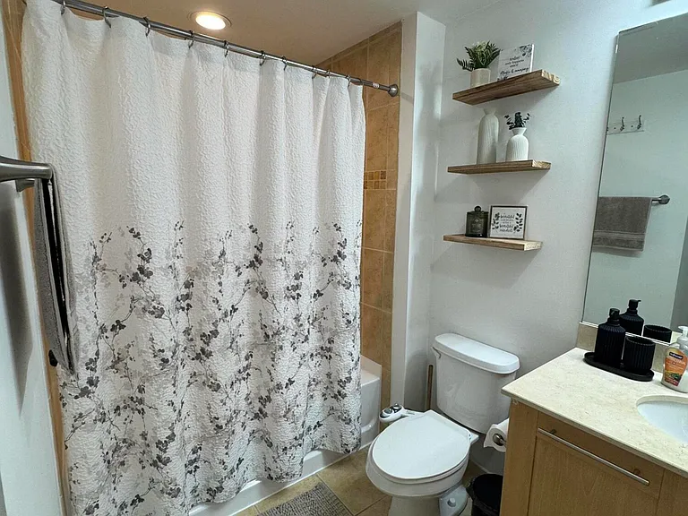 511 SE 5th Ave #2215 — Photo 14