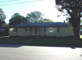 94 Aylwin Rd, Portsmouth, VA 23702