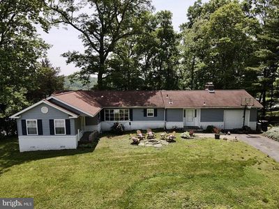 2711 Elizabeth Dr, Westminster, MD, 21157