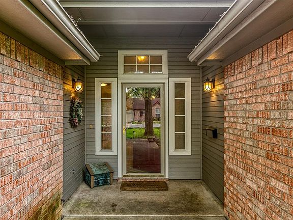 2nd image of 209 John Arden Dr