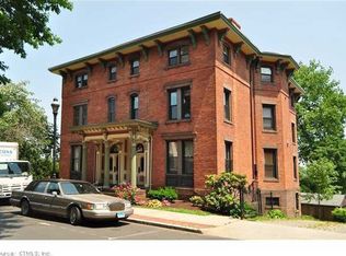 22 Charter Oak Pl #RU5, Hartford, CT 06106