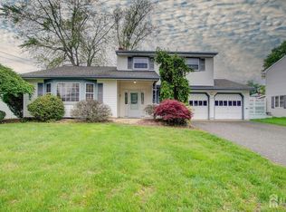 1487 Columbia Dr, North Brunswick, NJ 08902