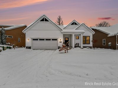 3076 Brayridge Dr, Jenison, MI, 49428
