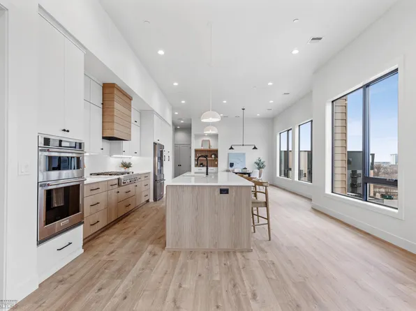 505 Oak St N #501, Fargo, ND 58102