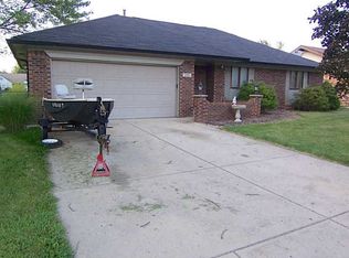 5706 Riva Ridge Dr, Indianapolis, IN 46237