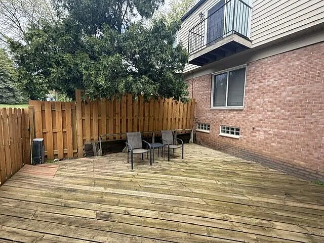 3485 Burbank Dr — Photo 14