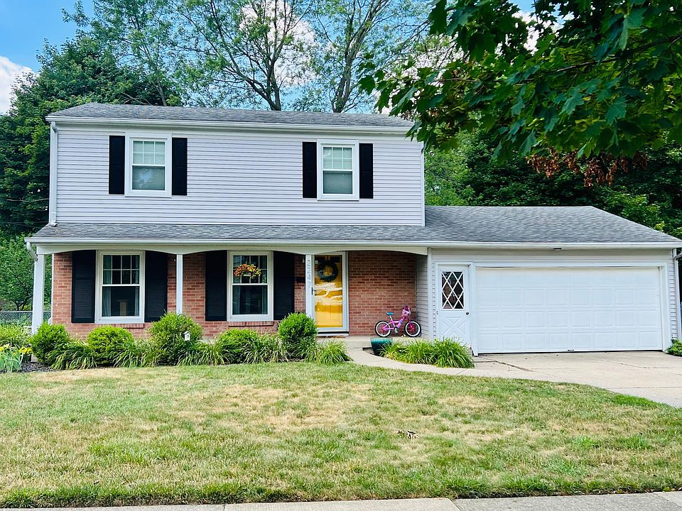 1st image of 2247 Cambridge Dr SE