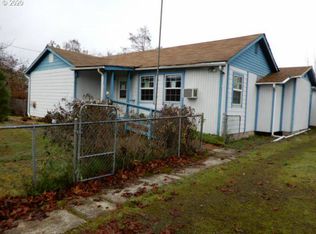 1365 Sunset Ln, Sutherlin, OR 97479