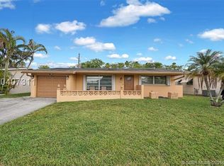 2870 NW 83rd Ter, Sunrise, FL 33322