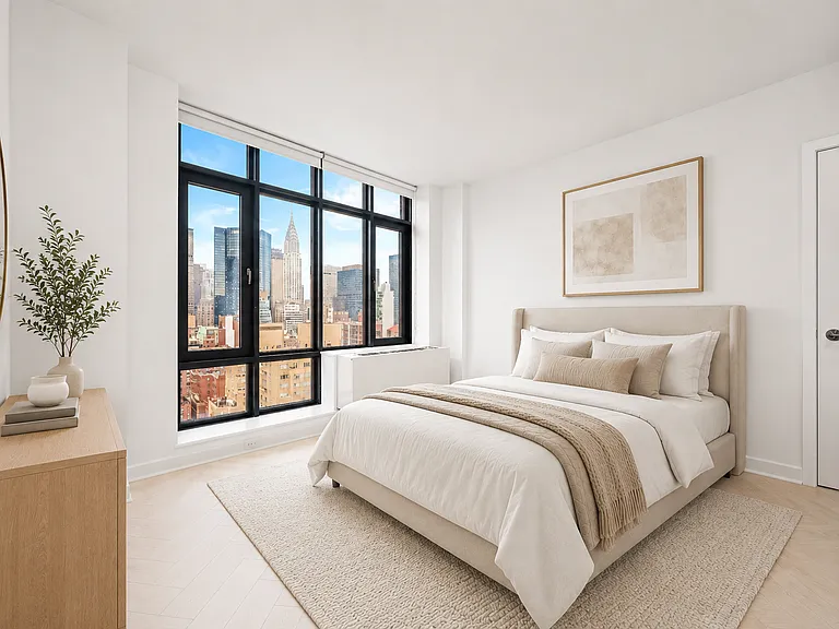 49 E 34th St #34C — Photo 3