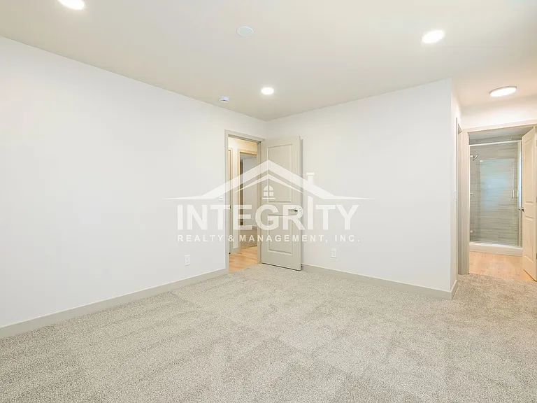 6475 W Kingsley Ave — Photo 18