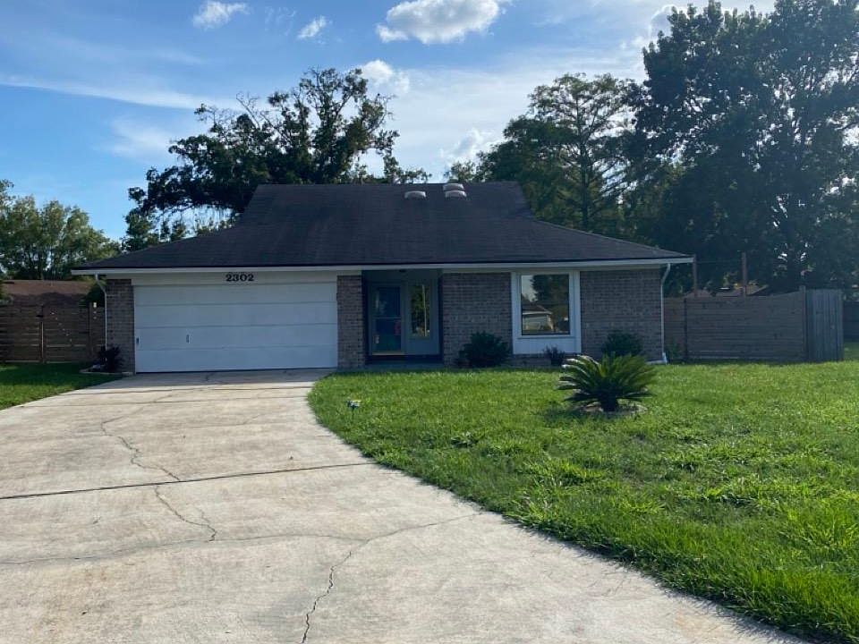 1st image of 2302 Constitution Dr