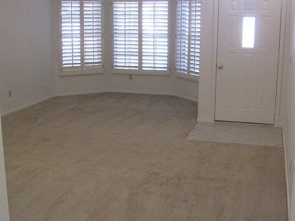 2nd image of 1017 W Cantebria Dr