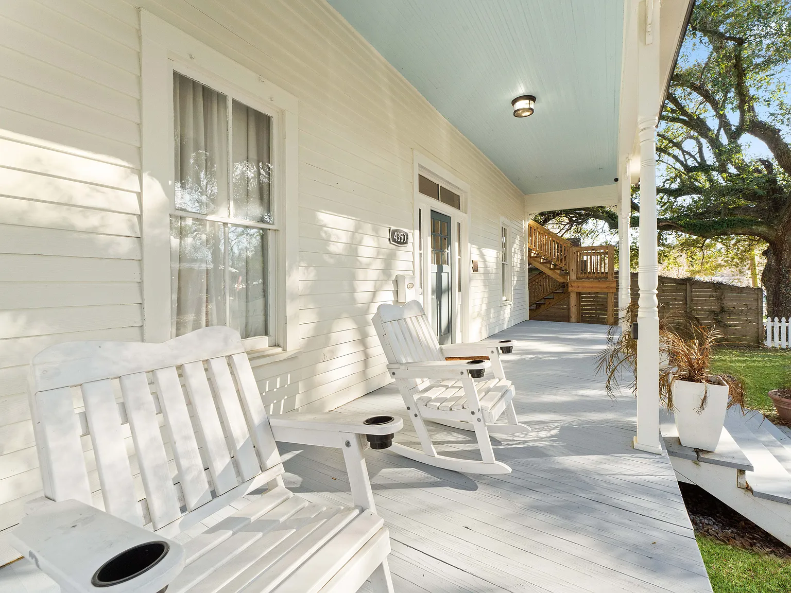 2 bed, 1170 sqft, $1,750 — Photo 3