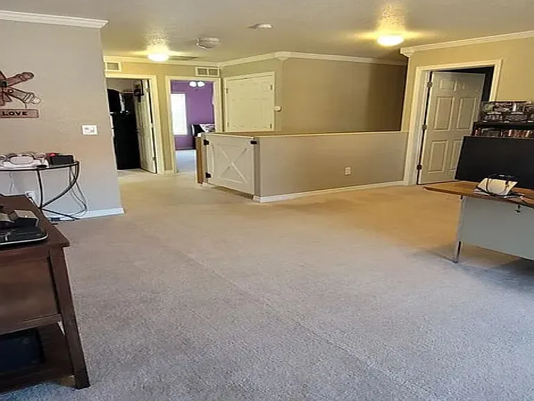 9565 Castle Oaks Dr — Photo 13