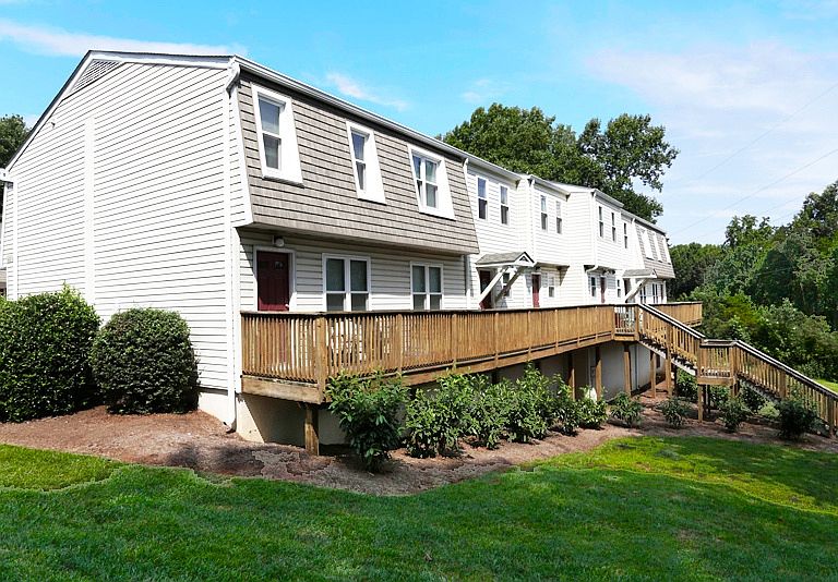 Old Mill Townhomes Apartment Rentals Lynchburg, VA Zillow