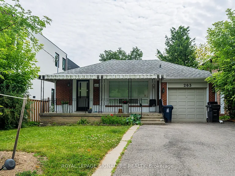 263 Hounslow Ave #BASEMENT — Photo 11