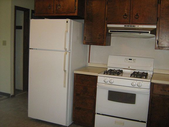 Range and refrigerator provided.