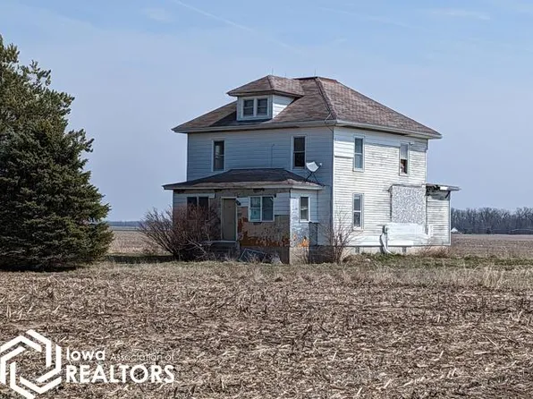 3736 225th St, Oakville, IA 52646