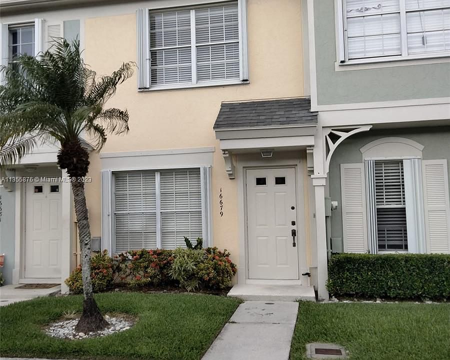 1st image of 16679 Hemingway Dr #0