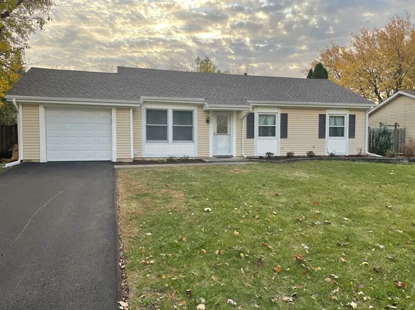 805 Prairie Ave, Bartlett, IL 60103