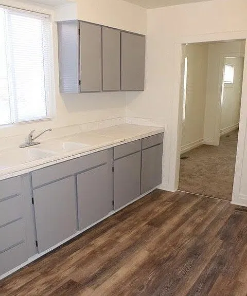 Kitchen (2)