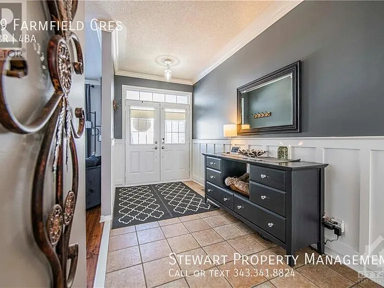 19 Farmfield Cres — Photo 3