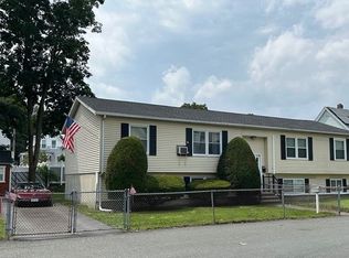 11 Brook St, Lynn, MA 01902