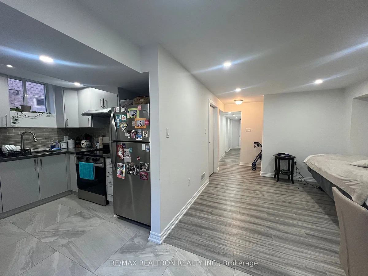 Building Photo - 57 Innisvale Dr #BASEMENT
