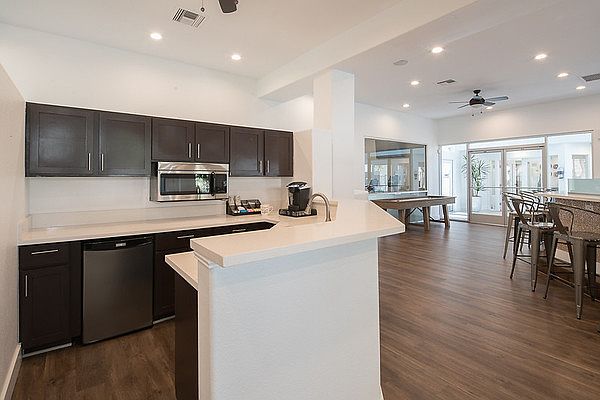 1st image of 5010 E Cheyenne Dr APT 2021