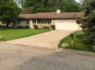 1791 Schoolcraft St, Holt, MI