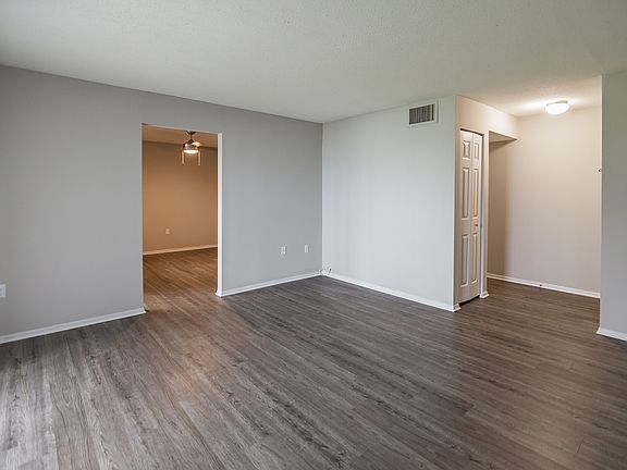 5th image of 19135 Us Hwy 19 N APT G20
