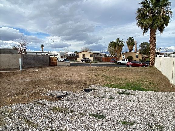 3rd image of 4731 Hildago Way