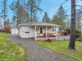 8142 Elmwood Dr, Caneadea, NY