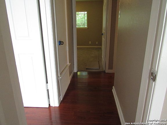 5th image of 907 Walnut Park St