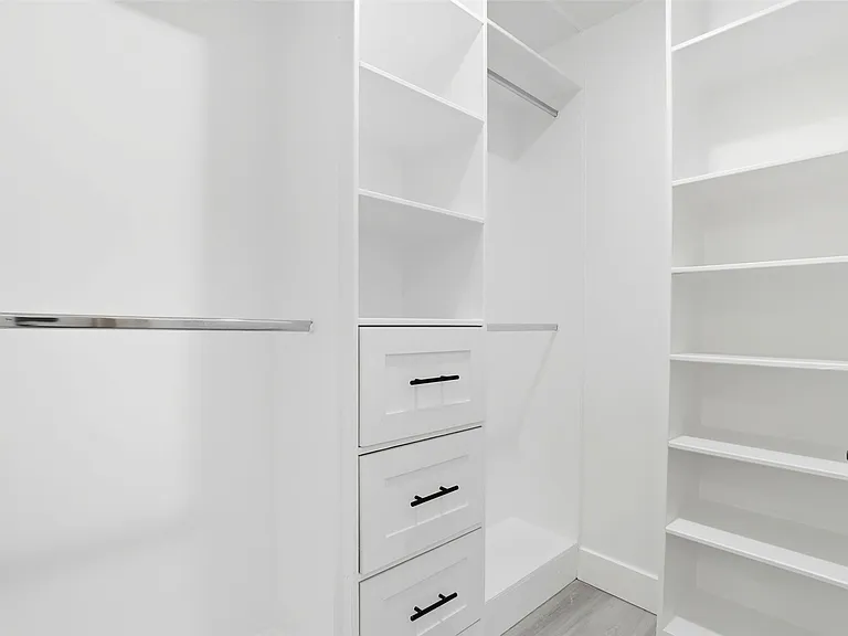 2592 Grassy Point Dr #106 — Photo 12