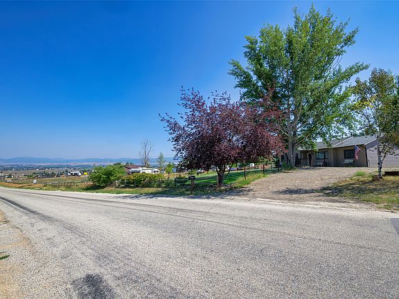 5th image of 4044 Illinois Bench Rd
