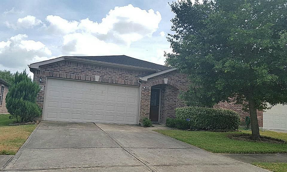 1st image of 4206 Crimson Meadows Dr