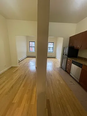 Rented by PMG Real Estate  | media 2