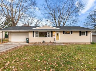 1609 Vondron Rd, Madison, WI 53716