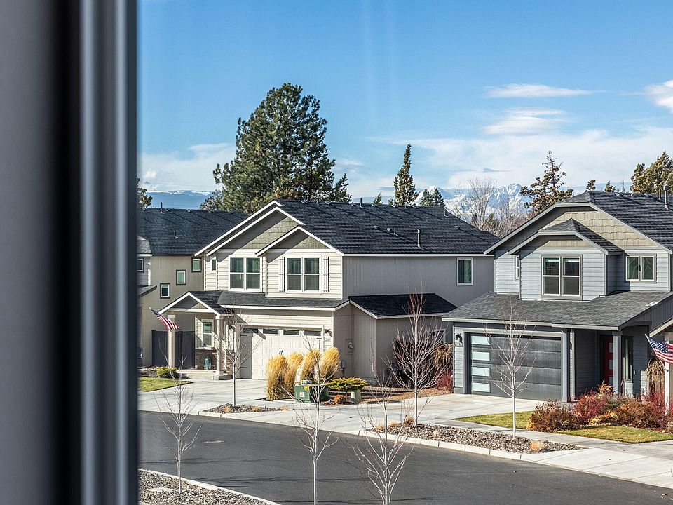 63336 Lamoine Ln, Bend, OR 97701 Zillow