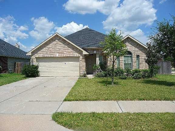1st image of 7435 Cove Royale Ln