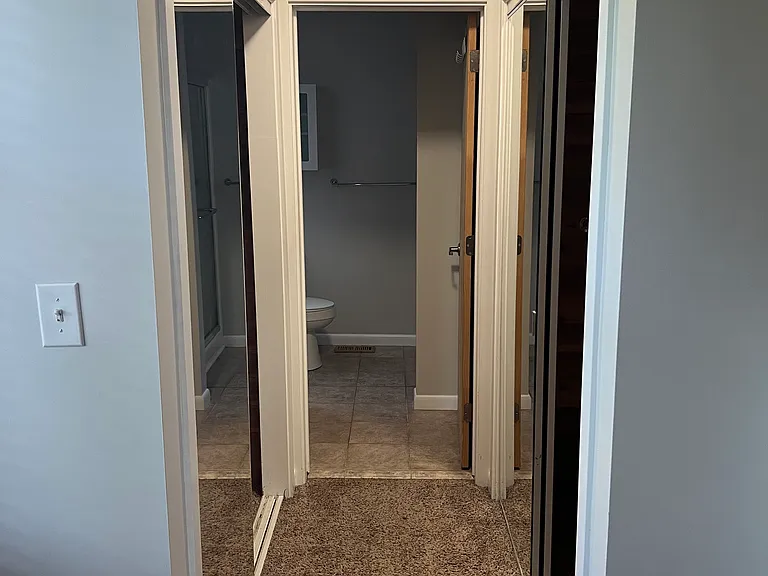 1025 Redgate Ave #2 — Photo 6