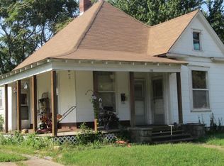811 W Poplar St, Springfield, MO 65802