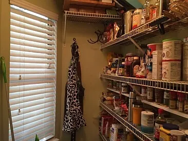 1052 Oakcrest Dr — Photo 9