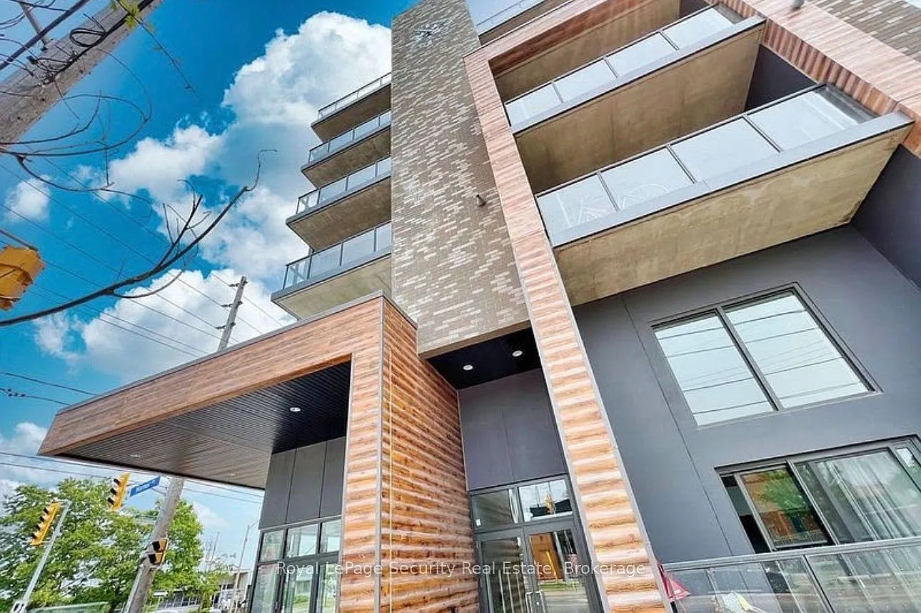 2 bed, $2,650 — Photo 1