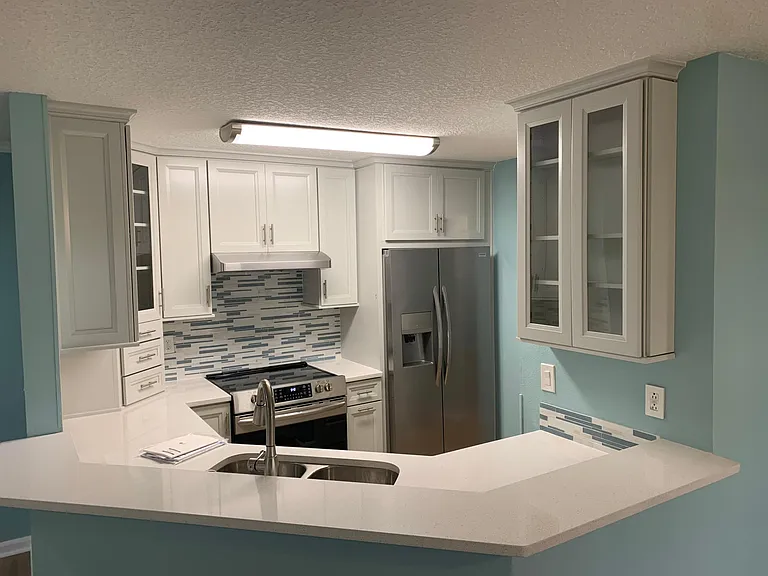 800 Ironwood Dr #816 — Photo 4