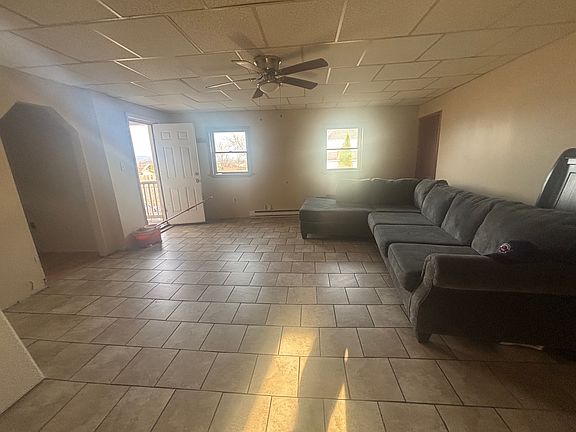 5th image of 381 Main Rd