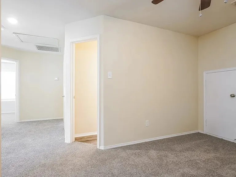11709 Netleaf Ln — Photo 9